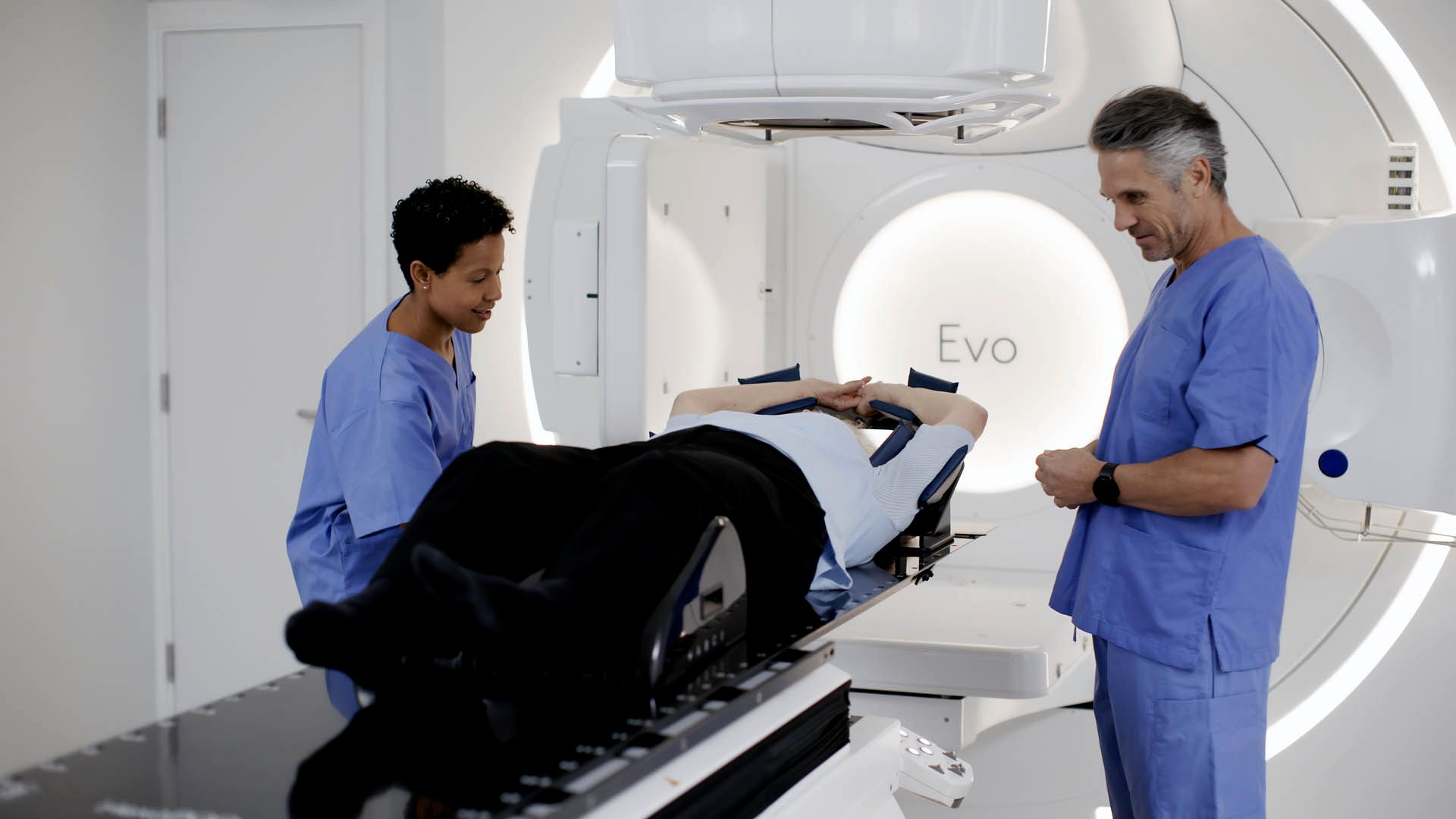 Elekta Evo   Patient Set up With Rt TS 2