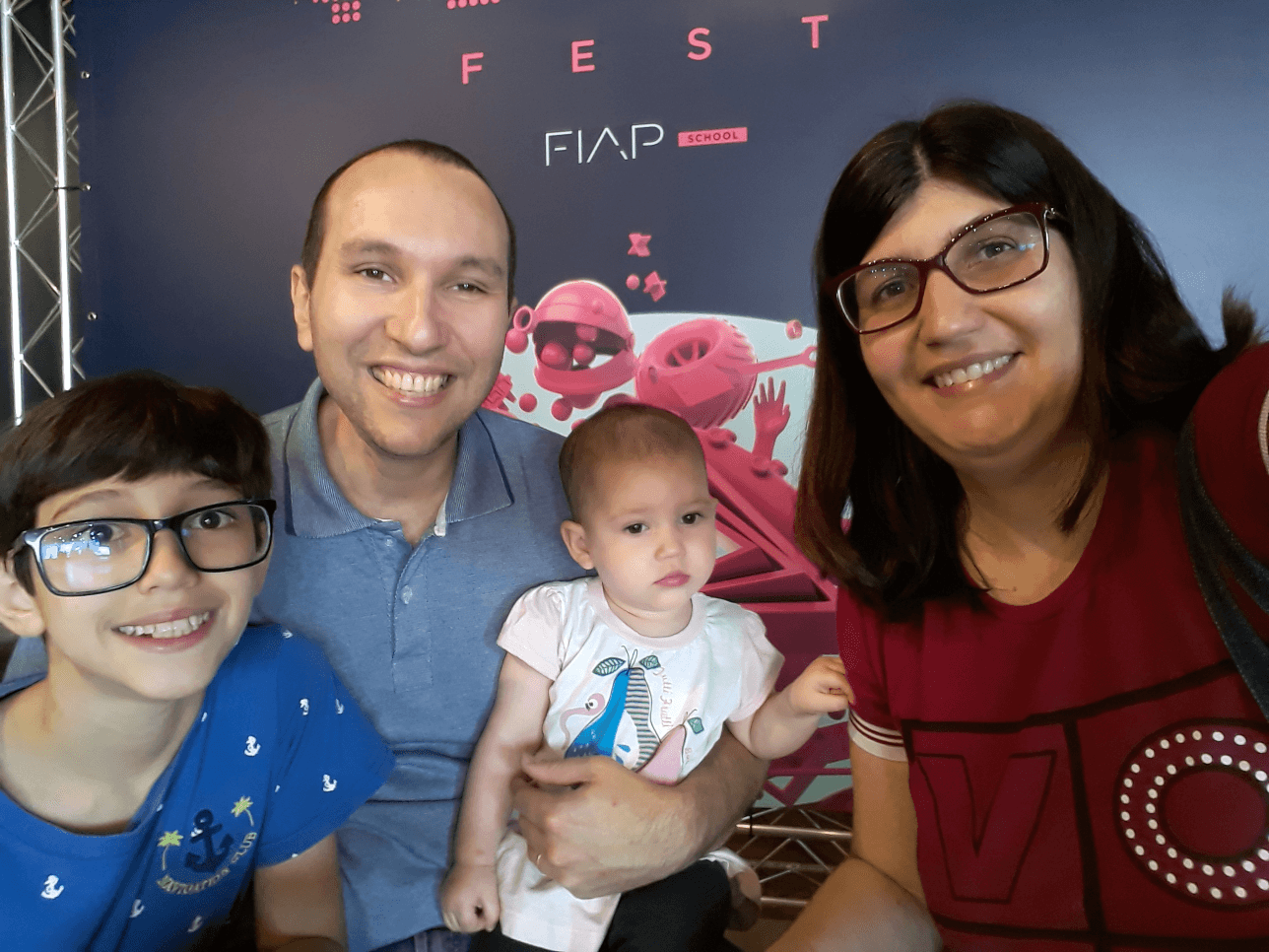 Thiago Ramos and family