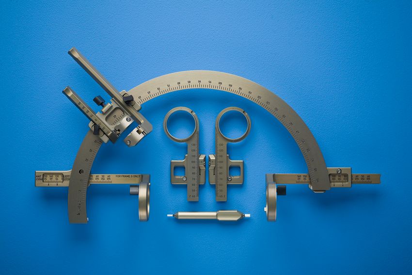 Arc W Counter Scale