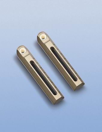 Insulated Fixation Posts Posterior Medium Low Res
